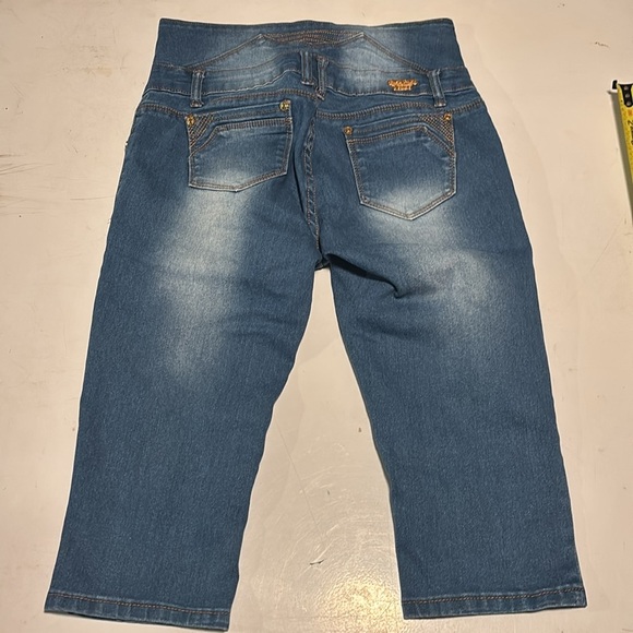 Tush Push High Waist Blue Denim Capris Jeans - Picture 4 of 11